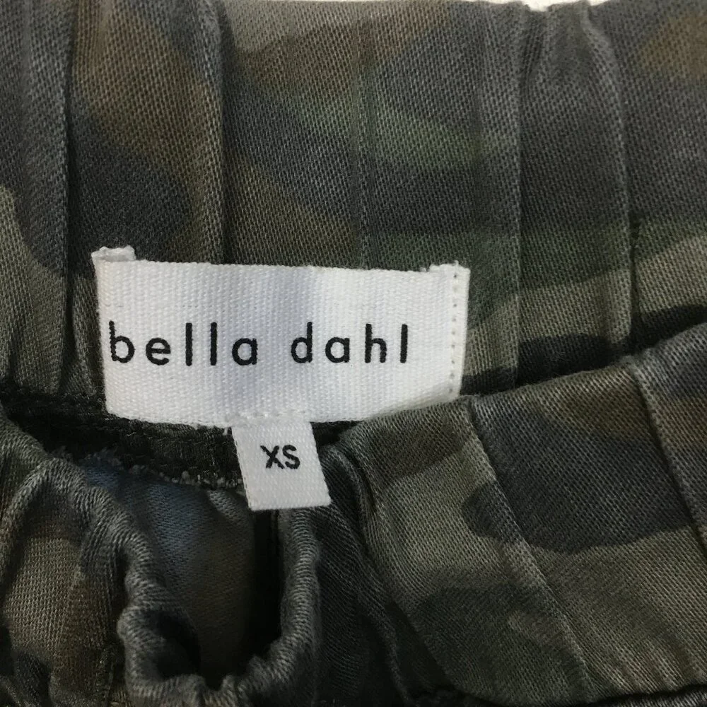 BELLA DAHL Anthropologie Green Mix Multi-Color Camo Print Jogger Pant - Picture 2 of 10